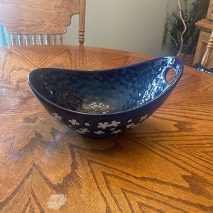 Temp-tations Field of Flowers Bowl
